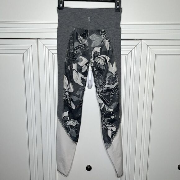 Athleta Chaturanga Tropical Flow Leggings Size XS - Picture 2 of 5